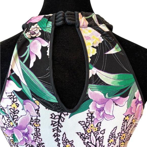 Elie Tahari Floral Top - Picture 7 of 7